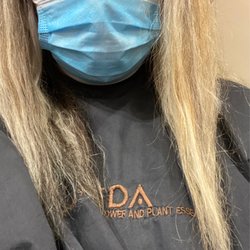 Gemini Salon & Spa - This is GEMINI salon in Kenosha work!!! Hair fried, color who knows, even tho I asked for platinum highlights and honey blonde lowlights!!!