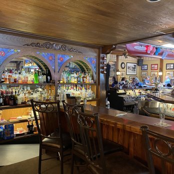 Bayside Tavern - Bar area - Pizza Near Me - Fish Creek, Wisconsin