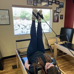 Galena Sport Physical Therapy - Our tech Sienna on the reformer.
