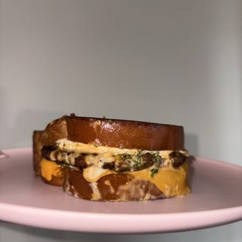 Egg Tuck - Breakfast & Brunch Near Me - Los Angeles, California