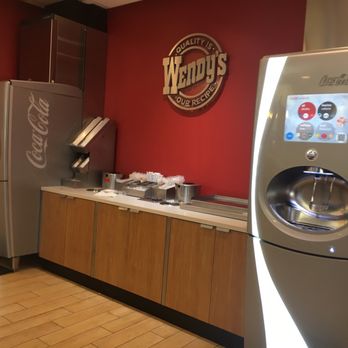 Wendy's - Fast Food Near Me - Miami, Florida