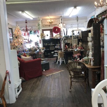 SuzAnna's Antiques - Antiques Near Me - Rolesville, North Carolina