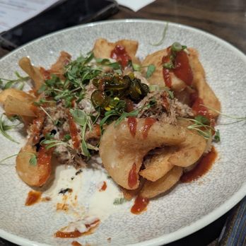 Honor Brewing - Sidewinder fries with pulled pork, queso, barbecue sauce, queso and candied jalapenos - Trivia Hosts Near Me - Sterling, Virginia