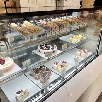 Tous Les Jours - Sliced cakes, macaroons - Bakeries Near Me - Huntsville, Alabama