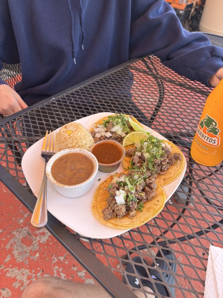 Costa Del Sol Food Truck Logo