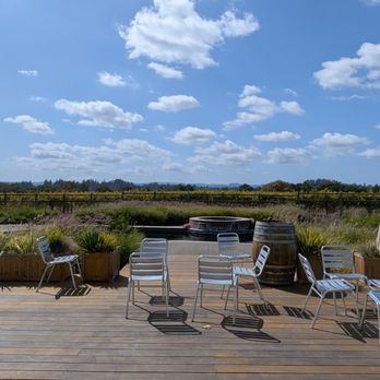 DeLoach Vineyards - Wineries Near Me - Santa Rosa, California