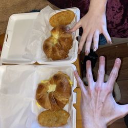 Cactus Cafe - Size comparison of the sandwich to a male AND female hand