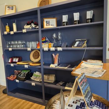 Well Hung Vineyard - Some souvenirs for sale. - Wine Bars Near Me - Roanoke, Virginia