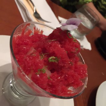 MW Restaurant - New American Near Me - Honolulu, Hawaii