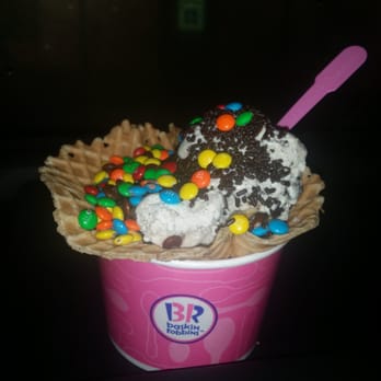 Baskin Robbins - Oreo cookie sundae - Ice Cream & Frozen Yogurt Near Me - White Plains, New York Baskin Robbins - Oreo cookie sundae - Ice Cream & Frozen Yogurt Near Me - White Plains, New York