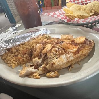 los molcajetes - Tilapia and shrimp with double rice. - Mexican Near Me - Cleveland, Oklahoma los molcajetes - Tilapia and shrimp with double rice. - Mexican Near Me - Cleveland, Oklahoma