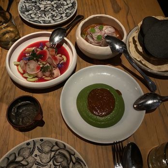 Maximo - a la Mexicana octopus "ceviche", tostadas and guacamole// top right: penshell scallops "aguachiles" - México, D.F., DIF