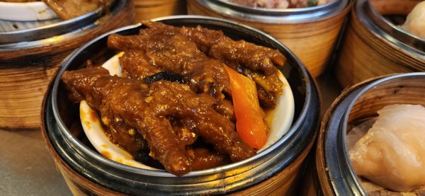 Ding Dim 1968 by null