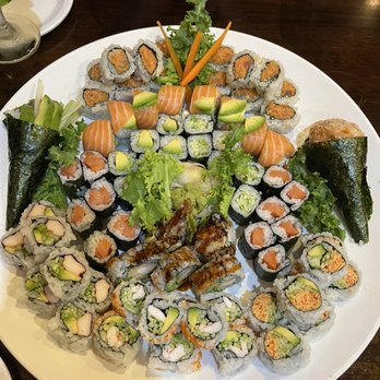 Yamasho Sushi Steakhouse - Platter of happy hour sushi - Japanese Near Me - Syracuse, New York
