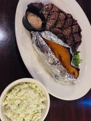 Linde Marie's Steakhouse on the Square by null