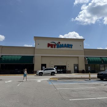 PetSmart - Pet Groomers Near Me - Hoover, Alabama