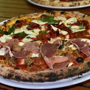 Cane Rosso - Pizza Near Me - Dallas, Texas Cane Rosso - Pizza Near Me - Dallas, Texas