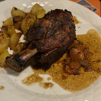 Lune Blanche di Botta Massimo C. - Pork Roast - Bars Near Me - Preganziol, TV Lune Blanche di Botta Massimo C. - Pork Roast - Bars Near Me - Preganziol, TV
