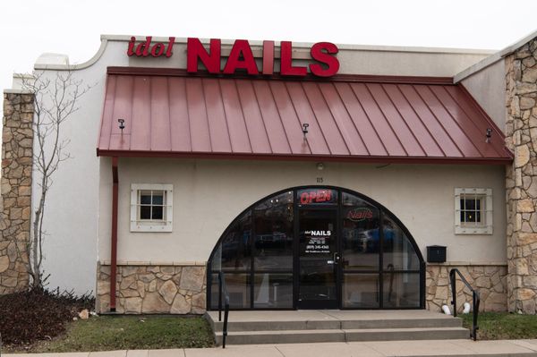 Idol Nails