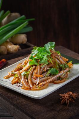Yuanbao Jiaozi by null