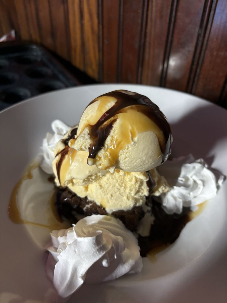 Revolution Darts & Billiards