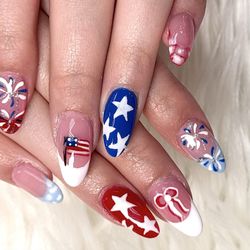 Diva Nails Spa