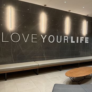 Life Time - Gyms Near Me - Chicago, Illinois