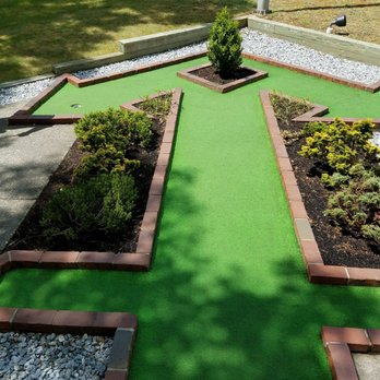 Dolphin Mini Golf - Mini Golf Near Me - Boothbay, Maine