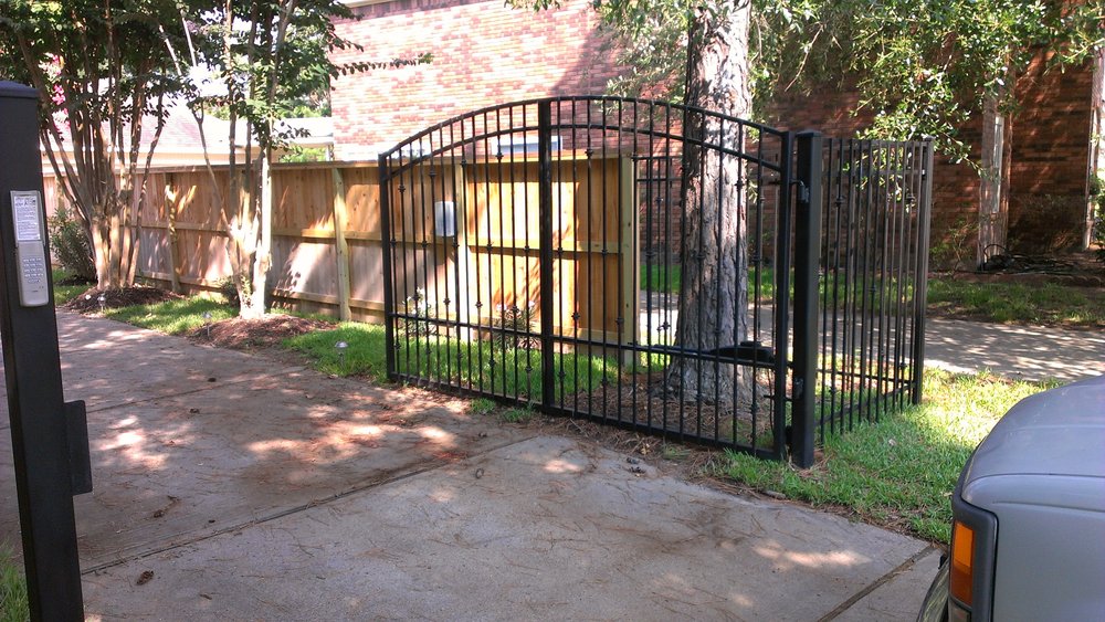 HOUSTON GATE AND FENCE REPAIR Updated September 2024 Richmond