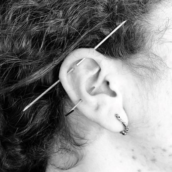 American Body Art - piercing industriel - Tattoo Near Me - Paris, 75