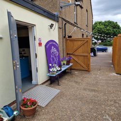 Sarrat Community Post Office - Tea and Coffee around back