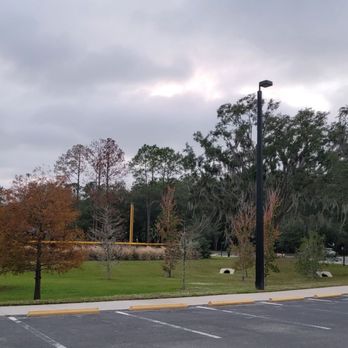 Lake Idamere Park - Other side parking and track - Parks Near Me - Tavares, Florida Lake Idamere Park - Other side parking and track - Parks Near Me - Tavares, Florida