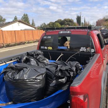 Pleasanton Garbage Service - Taking yard waste to the dump - Junk Removal & Hauling Near Me - Pleasanton, California Pleasanton Garbage Service - Taking yard waste to the dump - Junk Removal & Hauling Near Me - Pleasanton, California