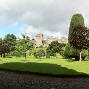 Drummond Castle Gardens - Grounds - Parks Near Me