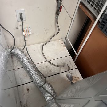 ALL DUCT & VENT CLEANING - After cleaning area around the back of the dryer. - Air Duct Cleaning Near Me ALL DUCT & VENT CLEANING - After cleaning area around the back of the dryer. - Air Duct Cleaning Near Me