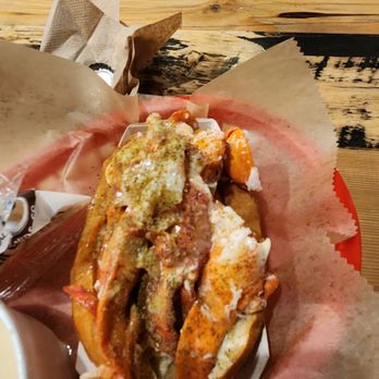 Luke's Lobster Penn Quarter - Seafood Near Me - Washington, DC, District of Columbia Luke's Lobster Penn Quarter - Seafood Near Me - Washington, DC, District of Columbia