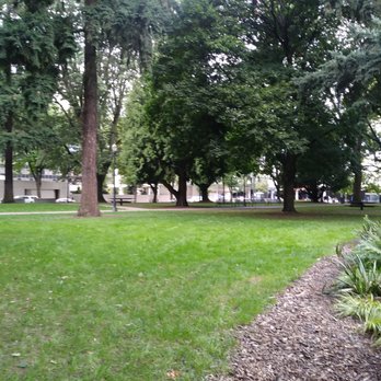 Holladay Park Portland Oregon: Hidden Gem You NEED to See!