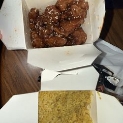 Wok 'N Go - Sesame Chicken