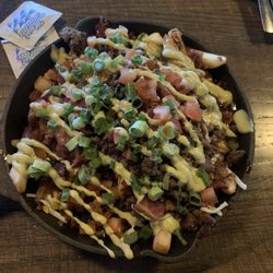 Blowers & Grafton - Bacon cheeseburger poutine