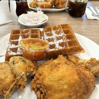 Hungry Fox - Chicken and waffles - Breakfast & Brunch Near Me - North Hollywood, California
