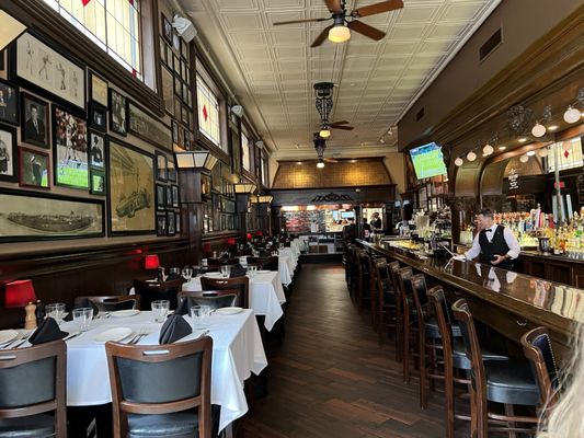 St. Elmo Steak House by null
