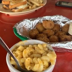 Louis' Bait Camp & Restaurant
