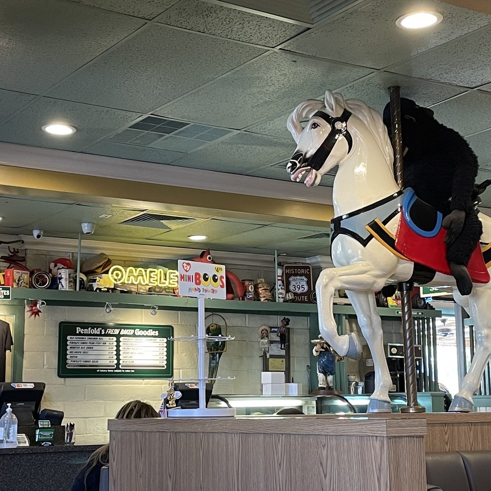 Penfold's Cafe & Bakery - Inside decorations - Breakfast & Brunch Near Me - Temecula, California Penfold's Cafe & Bakery - Inside decorations - Breakfast & Brunch Near Me - Temecula, California
