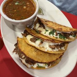Quesabirria tacos