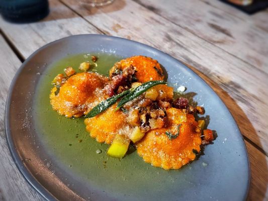 Union Kitchen & Bar by null