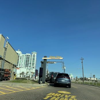McDonald's - Drive thru line, you can exit to the right of it. - Fast Food Near Me - Galveston, Texas McDonald's - Drive thru line, you can exit to the right of it. - Fast Food Near Me - Galveston, Texas
