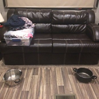 Keystone RV - 2017 Keystone Montana, 5 months old, leaking again. - RV Dealers Near Me - Goshen, Indiana Keystone RV - 2017 Keystone Montana, 5 months old, leaking again. - RV Dealers Near Me - Goshen, Indiana