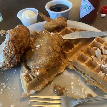 Bill's Cafe - Fried Chicken and Waffle** - Breakfast & Brunch Near Me - Fremont, California Bill's Cafe - Fried Chicken and Waffle** - Breakfast & Brunch Near Me - Fremont, California