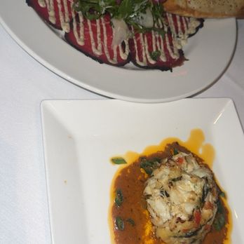 Del Frisco's Double Eagle Steakhouse - Beef carpaccios and  Del's Jumbo Lump Crab Cake - New American Near Me - Plano, Texas