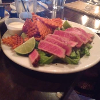 Foxy's Restaurant - Diners Near Me - Glendale, California